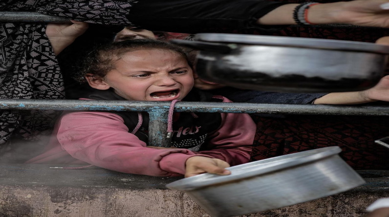 الجوع في غزة.. قاتل يفتك بسكان القطاع تحت سمع وبصر العالم